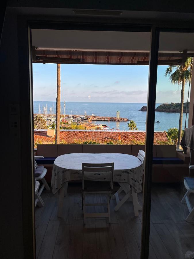 Appartamento con vista mare e piscina Théoule-sur-Mer Esterno foto